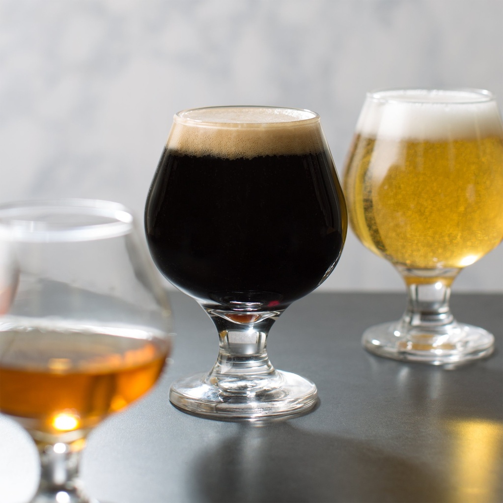 Acopa Select 9 oz. Customizable Brandy Snifter