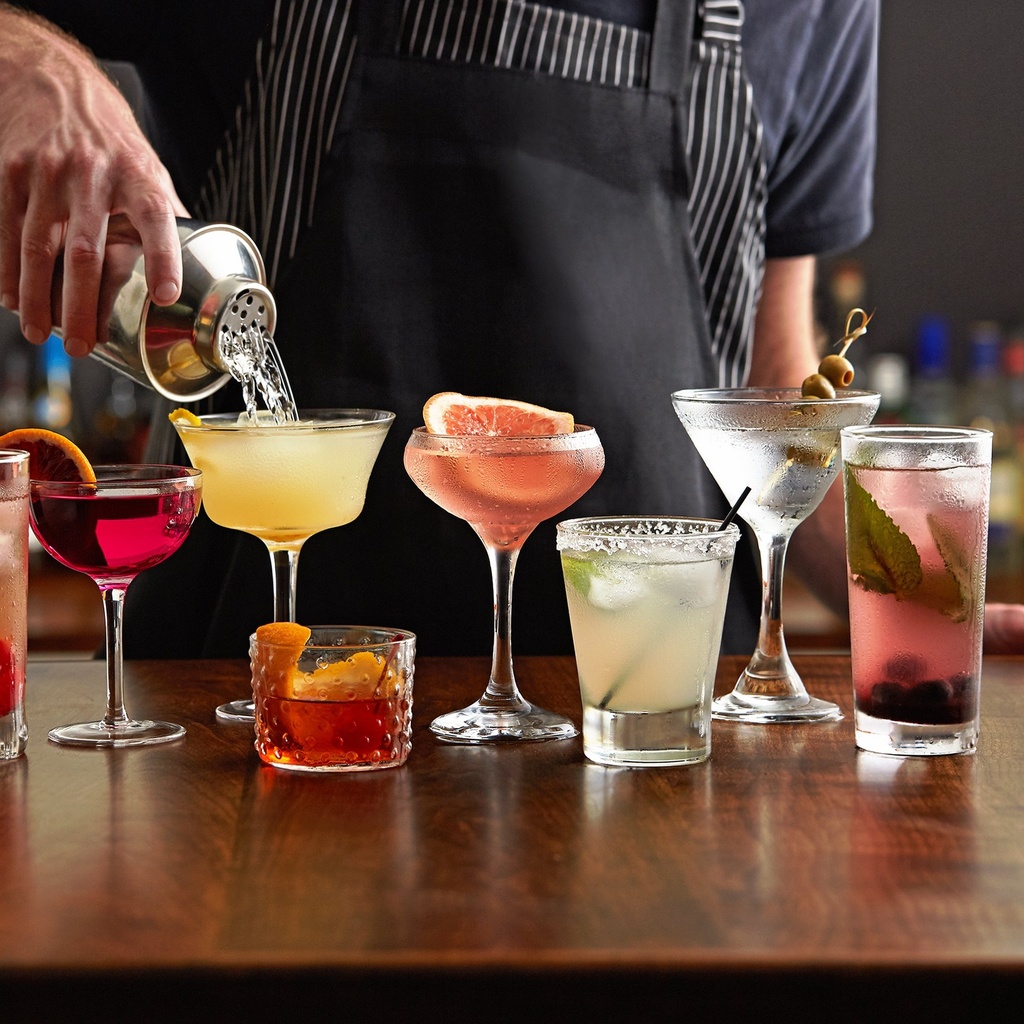 Acopa Deco 8 oz. Coupe Cocktail Glass