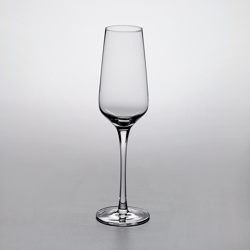 Acopa Silhouette 9 oz. Flute Glass
