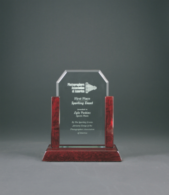 7" Gateway Jade Clip Corner Glass Award with Rosewood Finish Base