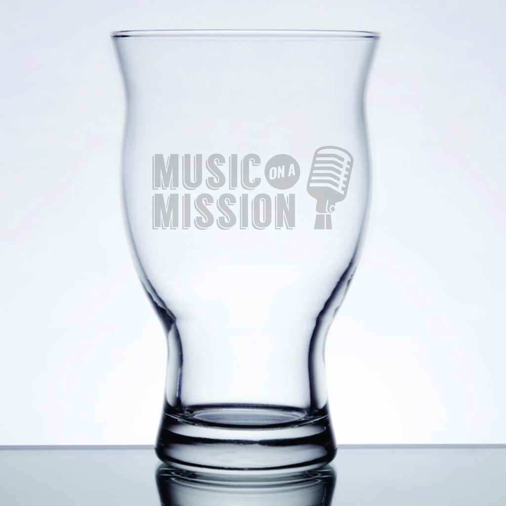 Libbey 1009 16.75 oz. Stackable Craft Beer Glass